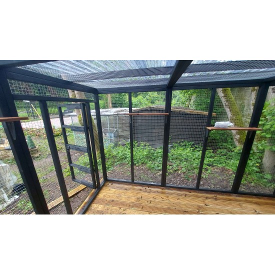 10FT(282cm) X 14FT(437cm) X 8FT HIGH(252cm) Large Freestanding Enclosure